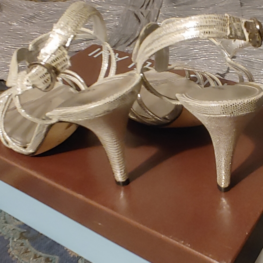 Antonio Melani silver strappy heels size 7 - Picture 3 of 5